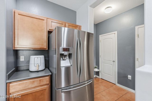 887 W Vuelta Granadina, Sahuarita, AZ 85629