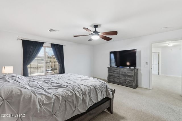 887 W Vuelta Granadina, Sahuarita, AZ 85629