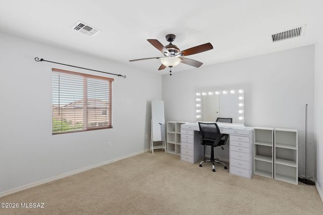 887 W Vuelta Granadina, Sahuarita, AZ 85629