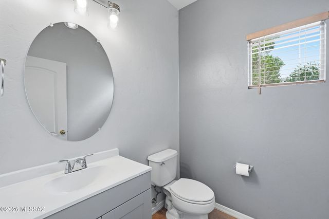 887 W Vuelta Granadina, Sahuarita, AZ 85629