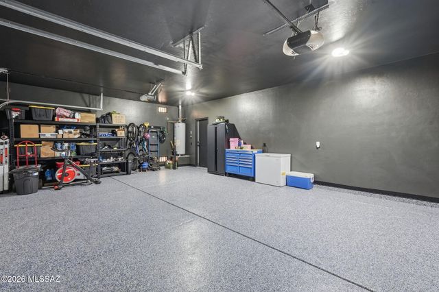887 W Vuelta Granadina, Sahuarita, AZ 85629