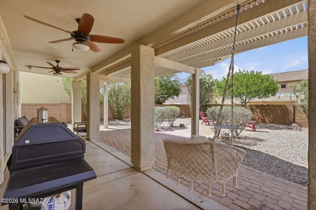 887 W Vuelta Granadina, Sahuarita, AZ 85629