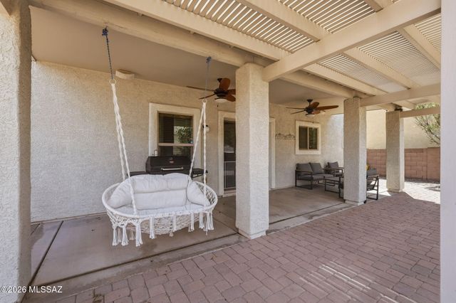 887 W Vuelta Granadina, Sahuarita, AZ 85629