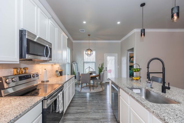 1836 APRICOT Avenue, Amarillo, TX 79118