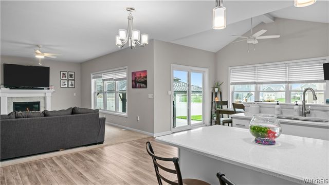 550 Pavement Road, Lancaster, NY 14086