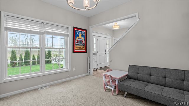550 Pavement Road, Lancaster, NY 14086