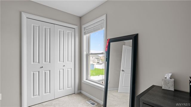 550 Pavement Road, Lancaster, NY 14086