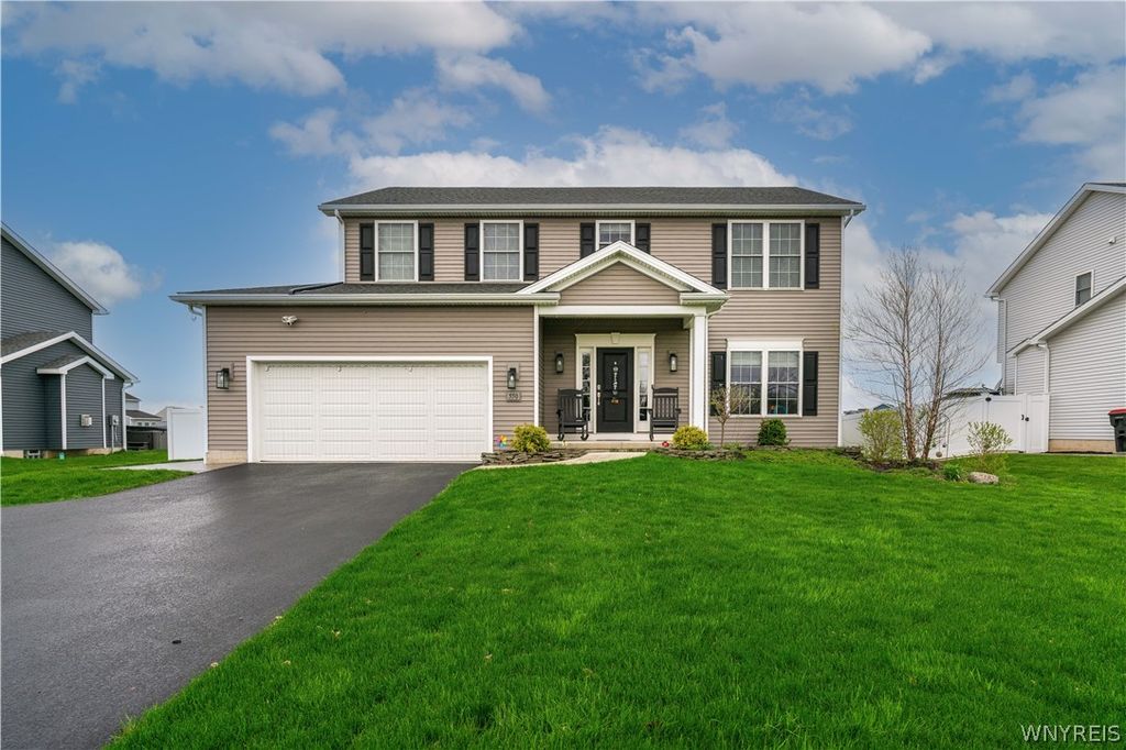550 Pavement Road, Lancaster, NY 14086