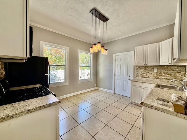 1216 E 24TH AVENUE, Tampa, FL 33605