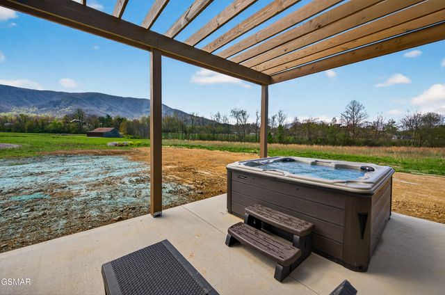 3564 Ownby Road, Sevierville, TN 37862