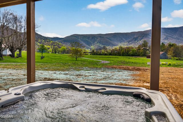 3564 Ownby Road, Sevierville, TN 37862