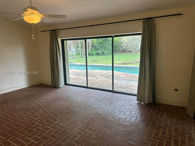 29400 SW 179th Ave, Homestead, FL 33030