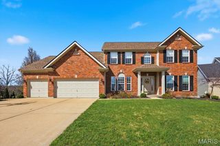 679 Grand View Ridge Court, Eureka, MO 63025
