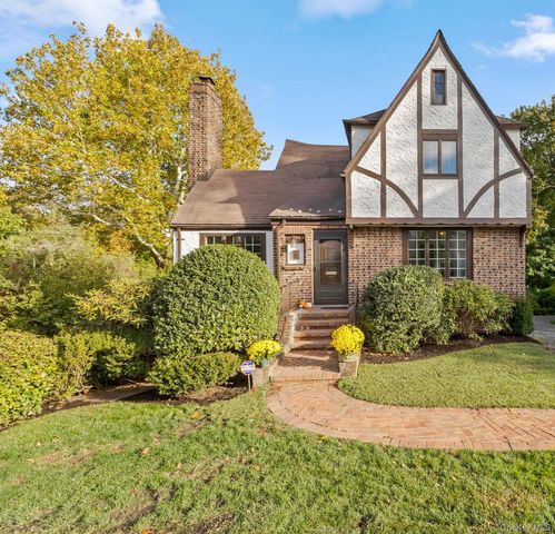 202 E Garden Road, Larchmont, NY 10538