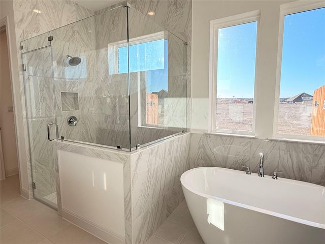 201 Shadow DR, Liberty Hill, TX 78642