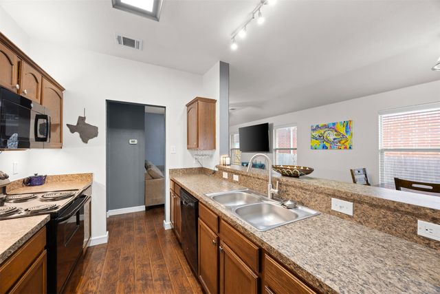 4014 Ridgetop Drive, Heartland, TX 75126