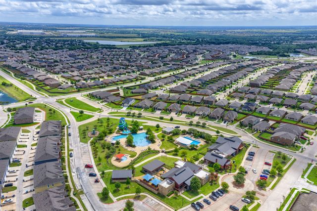 4014 Ridgetop Drive, Heartland, TX 75126