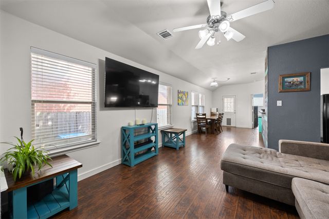 4014 Ridgetop Drive, Heartland, TX 75126