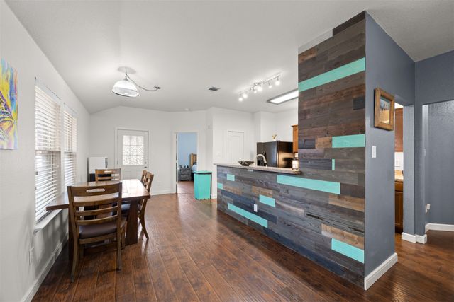 4014 Ridgetop Drive, Heartland, TX 75126