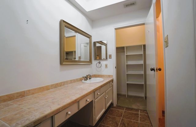 11711 Memorial Drive 695, Houston, TX 77024