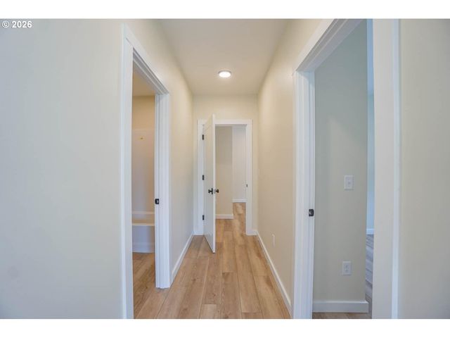 324 CHAMPION Rd, Kalama, WA 98625