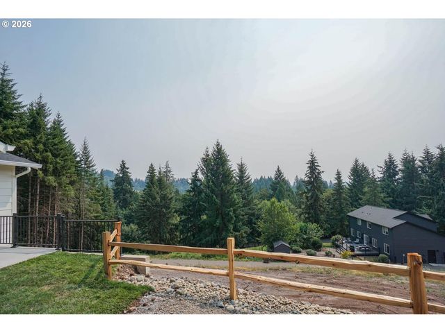 324 CHAMPION Rd, Kalama, WA 98625