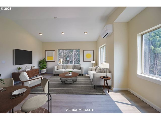 324 CHAMPION Rd, Kalama, WA 98625