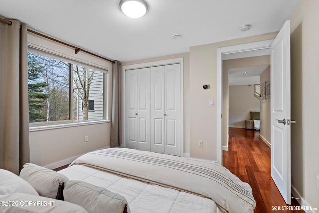 2512 Forest Park Drive, Anchorage, AK 99517