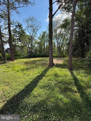 16 SHEFFIELD RD, Rehoboth Beach, DE 19971