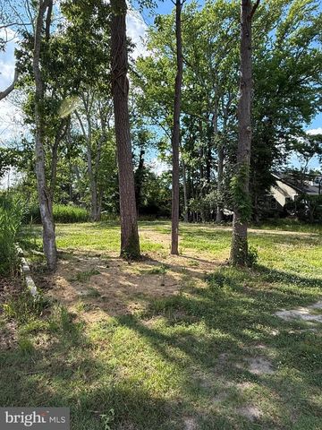 16 SHEFFIELD RD, Rehoboth Beach, DE 19971