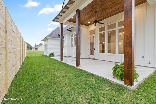 207 Porch View Drive, Lafayette, LA 70508