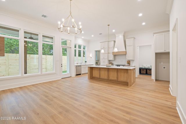 207 Porch View Drive, Lafayette, LA 70508