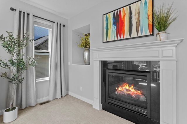 936 Inspiration Parkway S, Bayport, MN 55003