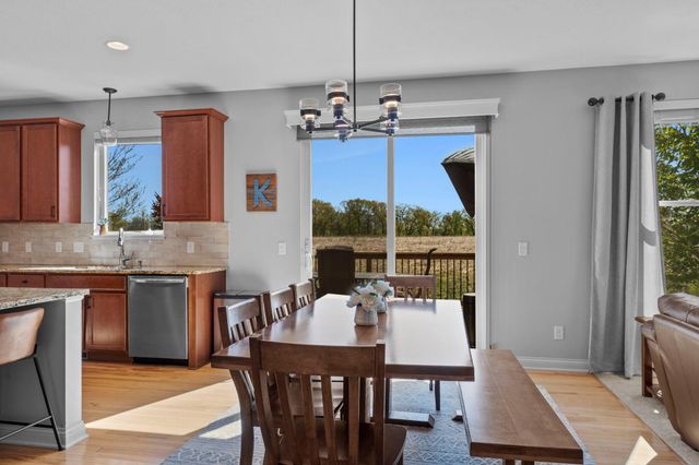 936 Inspiration Parkway S, Bayport, MN 55003