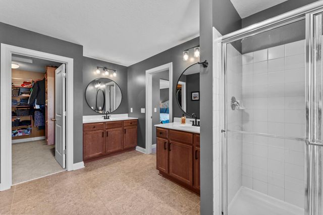 936 Inspiration Parkway S, Bayport, MN 55003