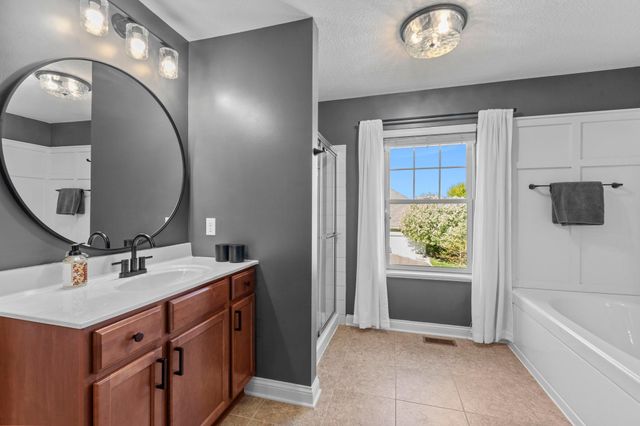 936 Inspiration Parkway S, Bayport, MN 55003