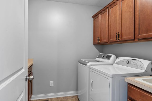936 Inspiration Parkway S, Bayport, MN 55003