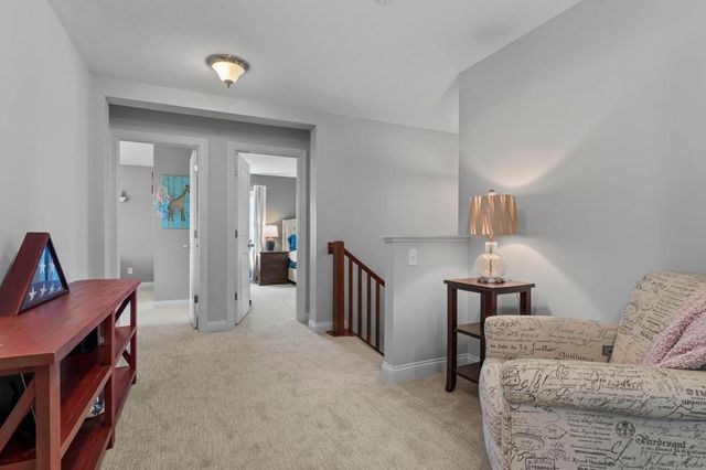 936 Inspiration Parkway S, Bayport, MN 55003