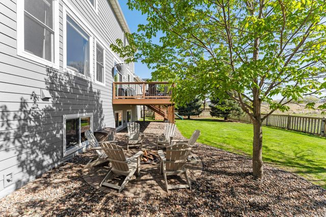 936 Inspiration Parkway S, Bayport, MN 55003