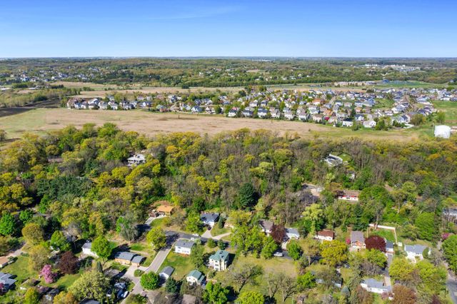 936 Inspiration Parkway S, Bayport, MN 55003