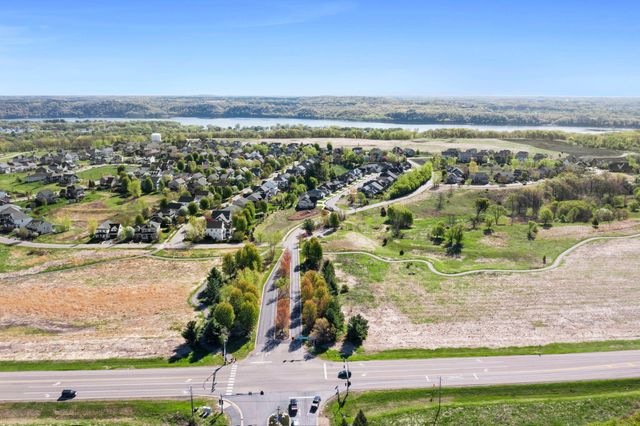 936 Inspiration Parkway S, Bayport, MN 55003