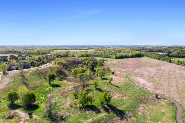 936 Inspiration Parkway S, Bayport, MN 55003