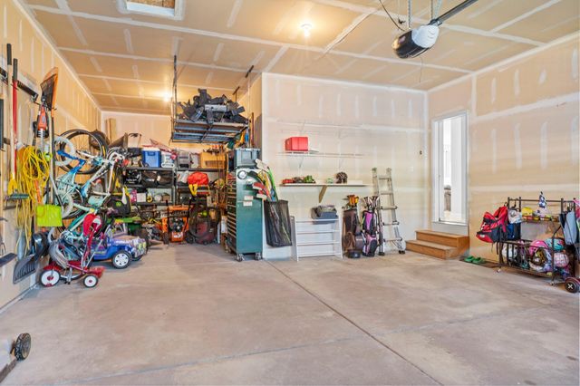 936 Inspiration Parkway S, Bayport, MN 55003