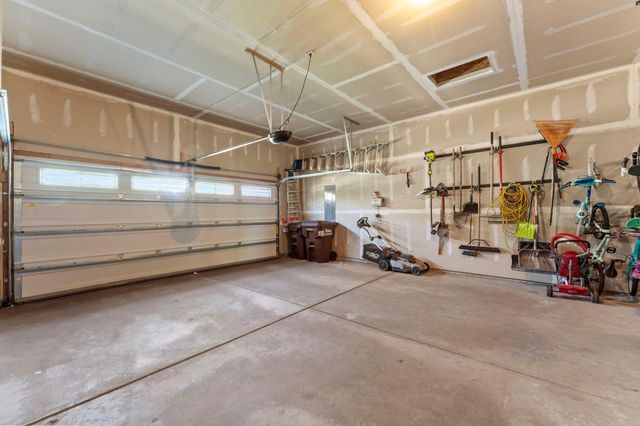 936 Inspiration Parkway S, Bayport, MN 55003