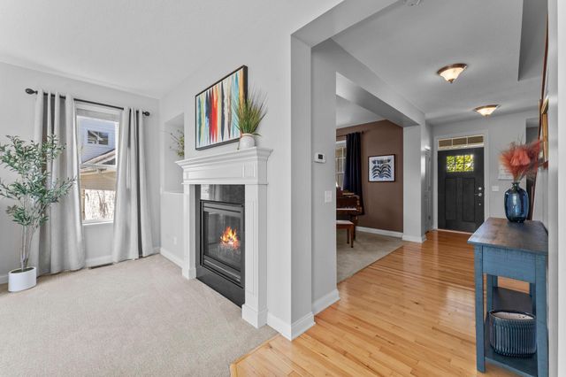 936 Inspiration Parkway S, Bayport, MN 55003