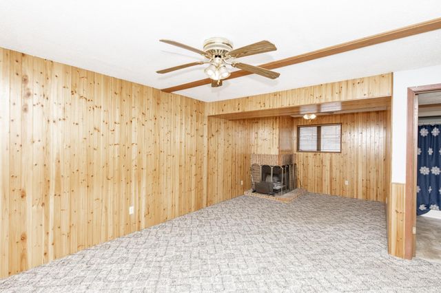 526 3rd Avenue NW, West Fargo, ND 58078