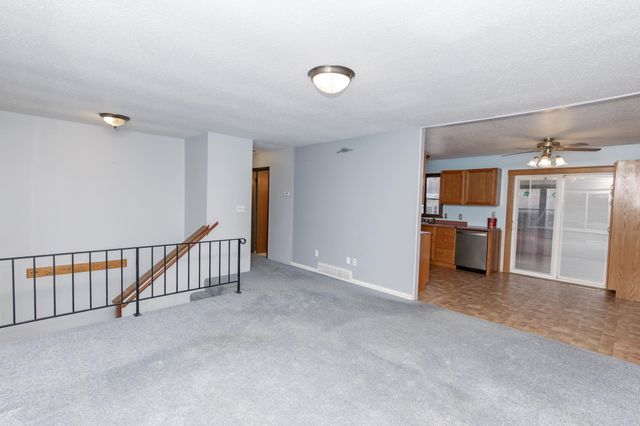 526 3rd Avenue NW, West Fargo, ND 58078