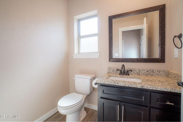 234 NOTTS Way, El Paso, TX 79928