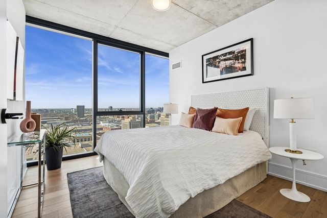 234 W Polk Street 2802, Chicago, IL 60607