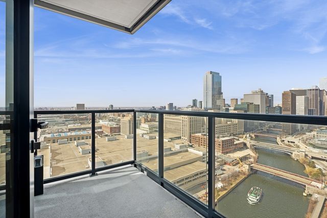 234 W Polk Street 2802, Chicago, IL 60607